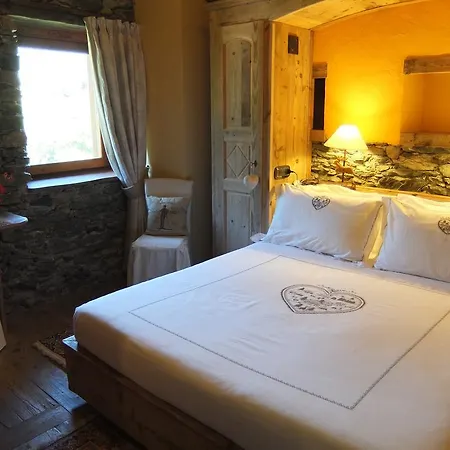 La Luge D'Antan Maison D'Hotes & Spa Brusson Room photo