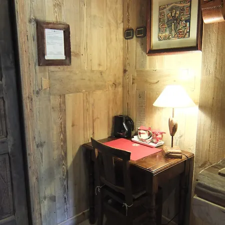 La Luge D'Antan Maison D'Hotes & Spa Brusson Room photo